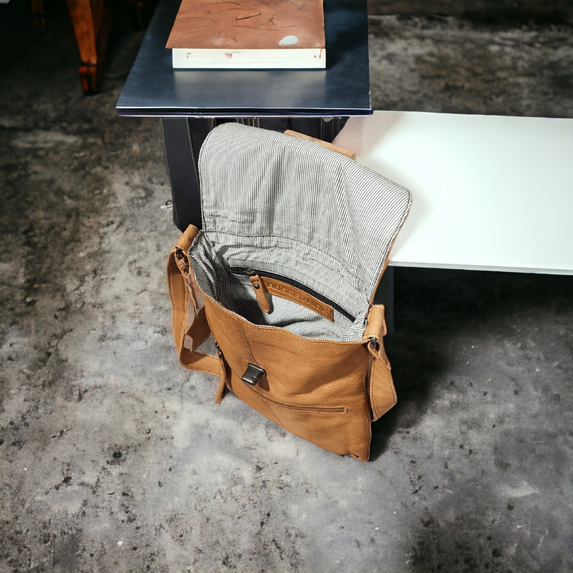 Crossbody | Blush Pink | Tayla - BeltUp Leather Co.